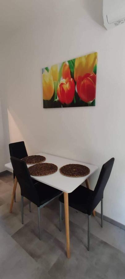 Merey Apartment Szeged Ngoại thất bức ảnh